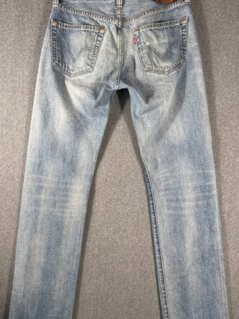 Levi's 501 Straight Leg Button Fly Unisex Sz 31x32 Y2K Distressed Red Inner
